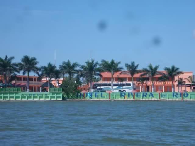 Hotel Rivera Del Rio La Pesca Exteriör bild